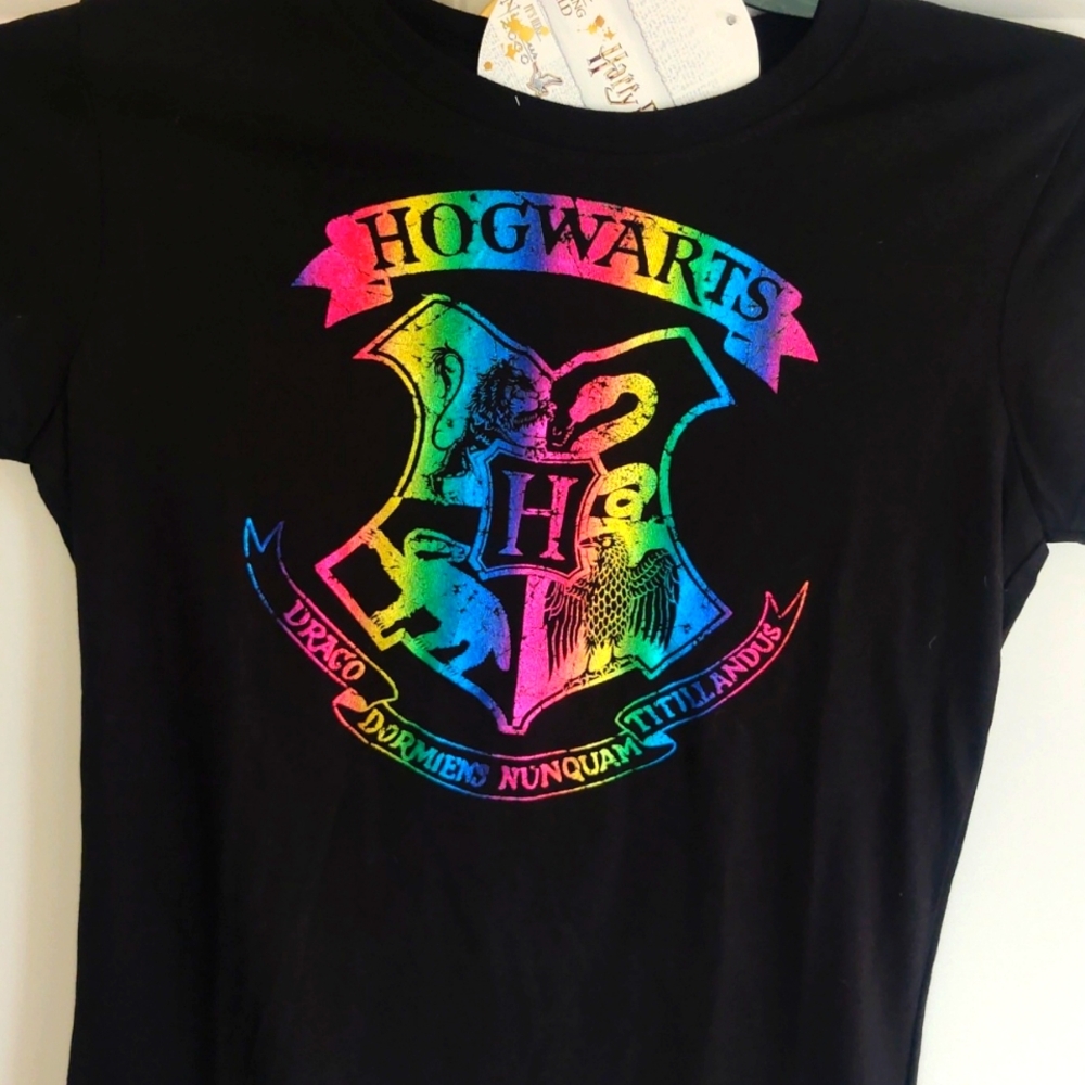 Harry Potter New With Tags girls 14 Hogwarts T